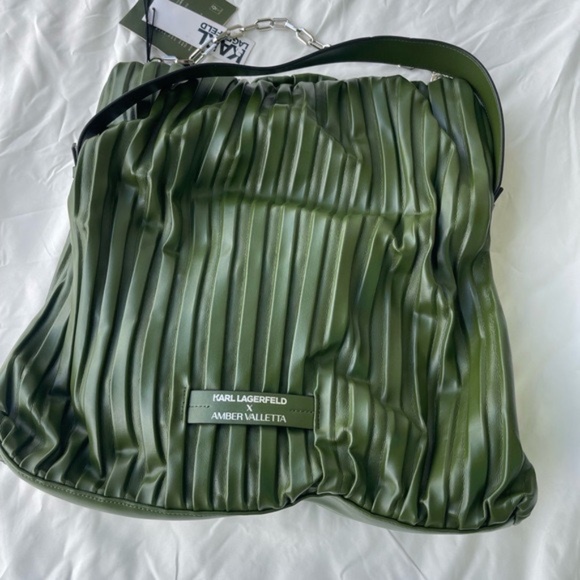 KARL LAGERFELD x AMBER VALLETTA KLXAV PLEATED FOLDED TOTE - Picture 6 of 9